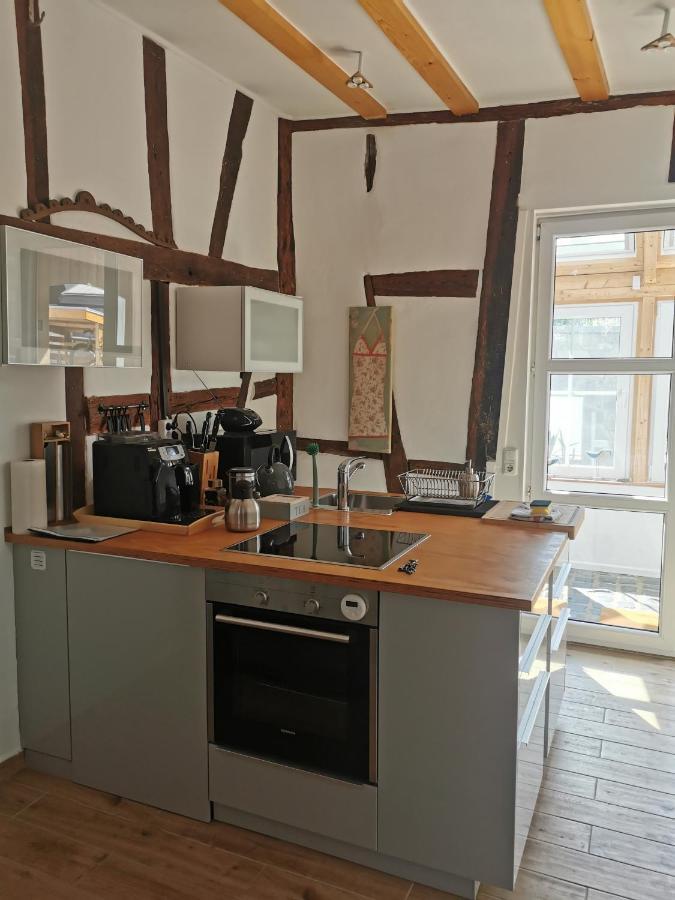 Rheingau - Schoene Moeblierte Ferienwohnung エルトフィレ エクステリア 写真